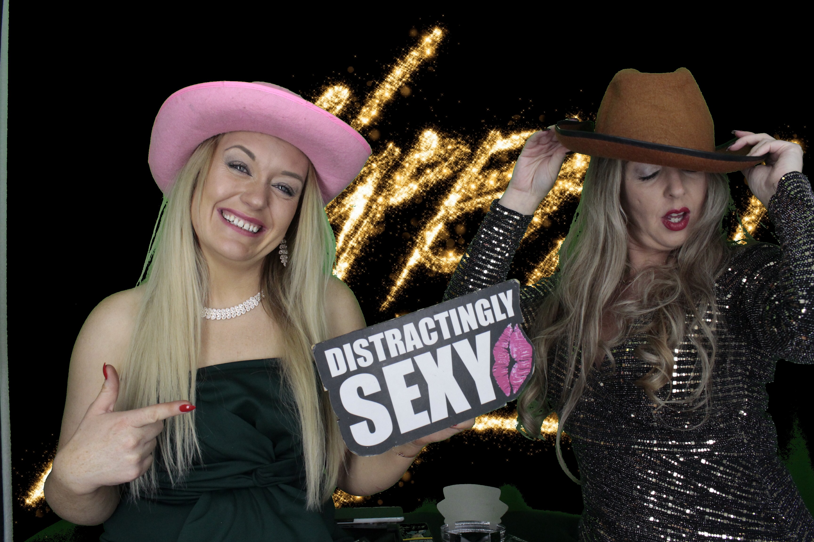 The Sussex Exchange New Years Eve | View more photos from the event at gallery.myphotoboothexperience.co.uk/u/MyPhotoBoothExperienceLtd/The-Sussex-Exchange-New-Years-Eve